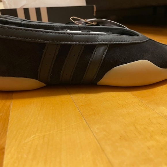 Adidas | Taekwondo Mei Ballet Flats | Black/Black/Gum | Size 6.5 | NWT - Picture 4 of 13